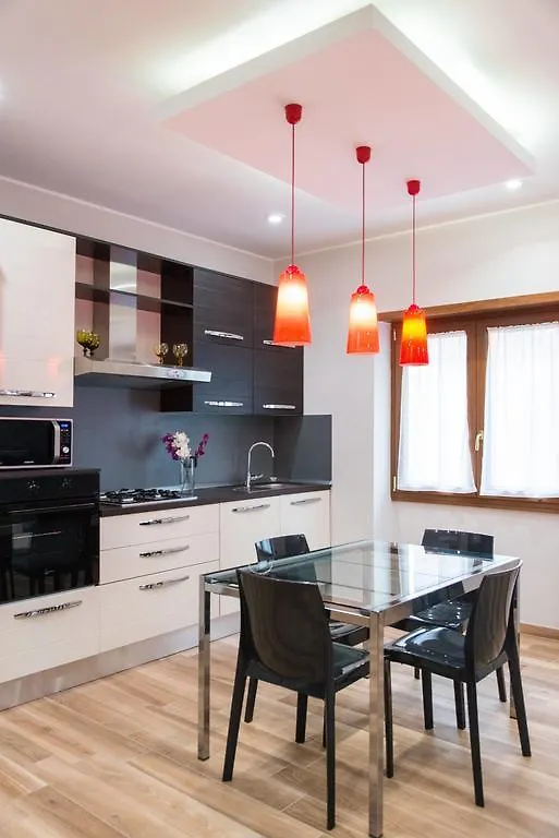 Apartment Domus Tevere Rome
