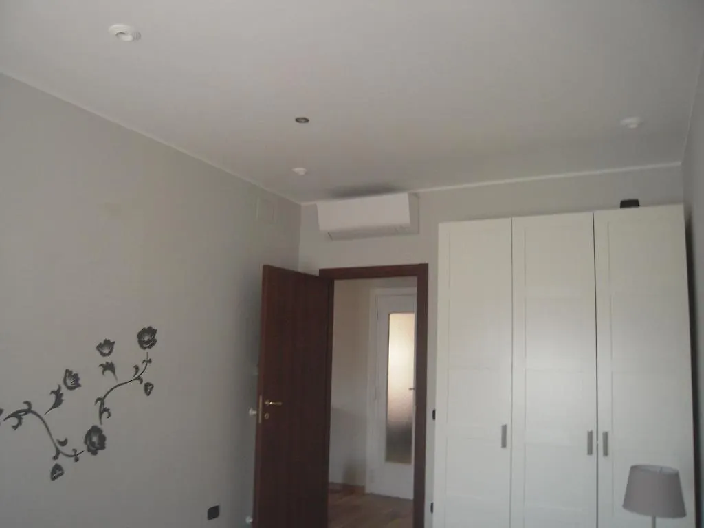 Domus Tevere Róma 0*,  Olaszország
